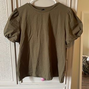 Camo green puff sleeve